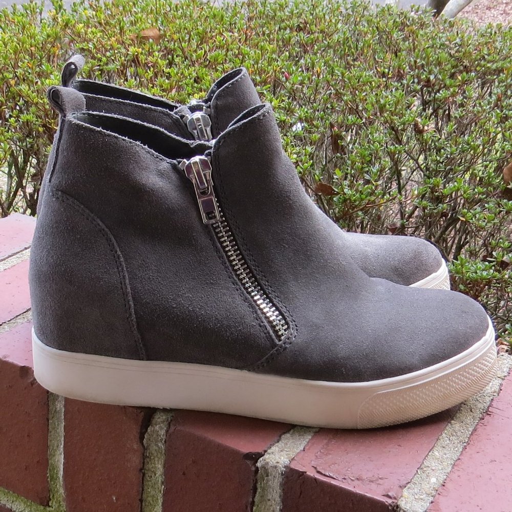 Steve Madden Gray Suede Wedge Sneaker Booties